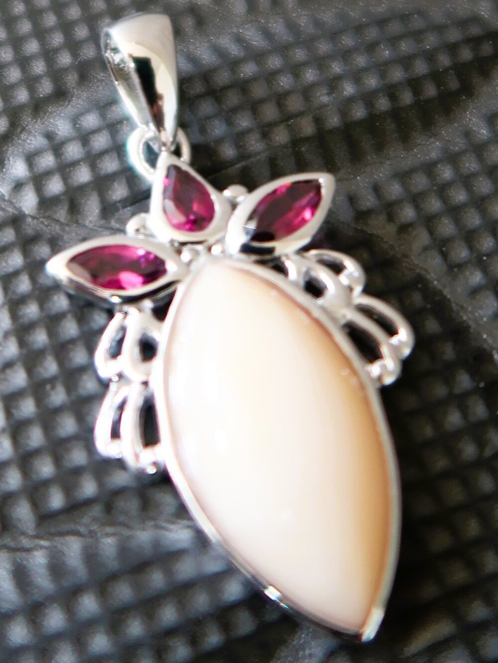 925 BBJ or BEJ Pastel Victorian-Style Pendant Crowned with Purple Accents